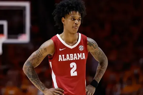 Aden Holloway Arrest Forces Alabama to Pivot Before Tournament