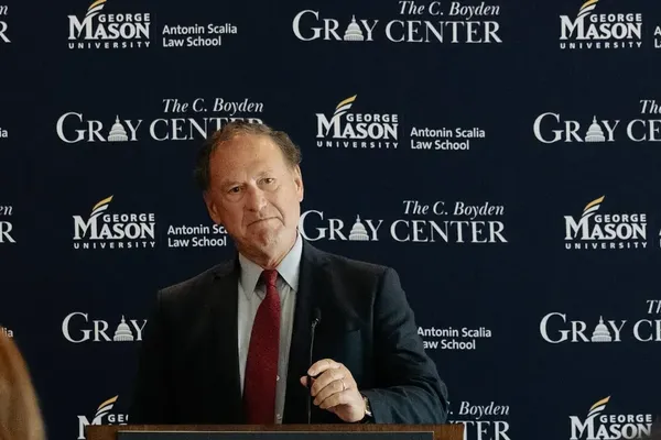 Alito Retirement Speculation Intensifies Before Election