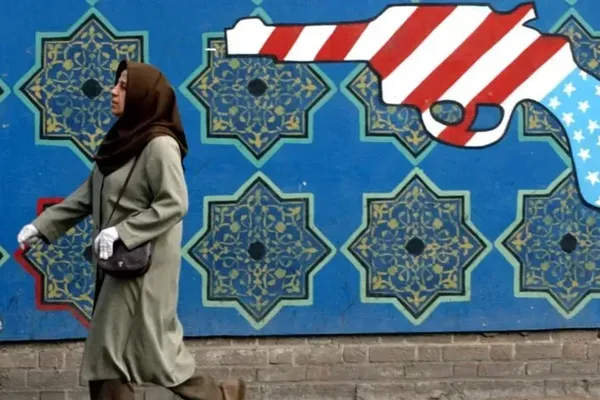 Americans Warned to Vacate Iran During Ceasefire Window