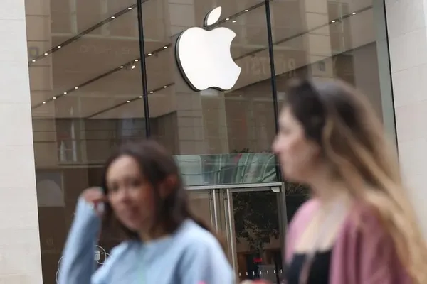 Apple Leaks Reveal Foldable iPhone Development Progress