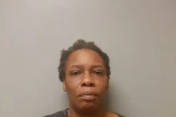 Arkansas Woman Jailed Over Refusal to Return $20,000