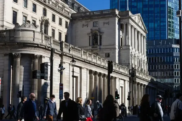 Bank of England Keeps Interest Rates Steady Through 2026