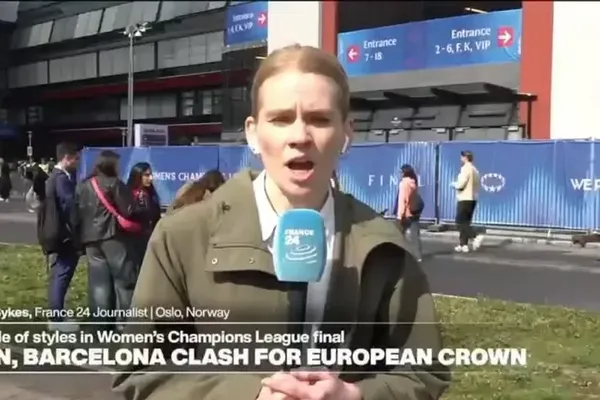 Barcelona Rout Lyon 4-0 to Secure Fourth European Crown