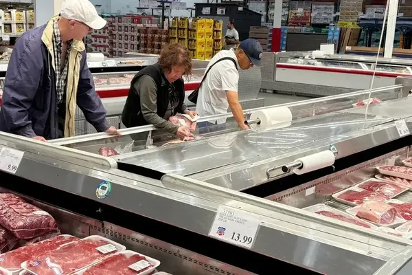 Beef Prices Reach Record Highs in April Futures Surge