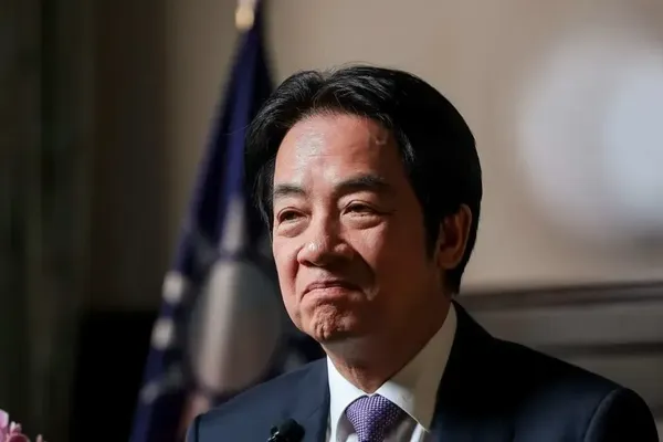 Beijing Coercion Grounds Taiwan Leader Africa Flight