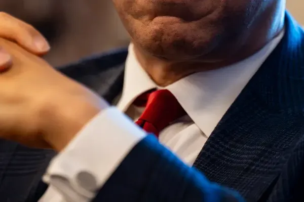 Booker Raises Concerns Over Graham Platner Text Reports