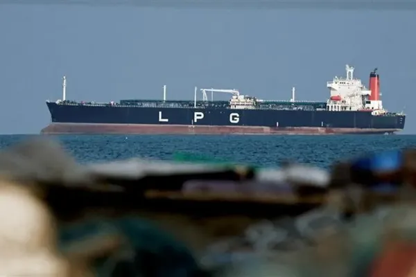 Britain Leads Diplomatic Effort to Free Strait of Hormuz
