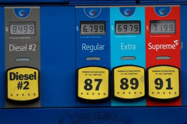 California Gas AI Pricing Suit Tests Algorithmic Collusion