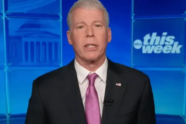 Chris Wright Says Iran Conflict Keeps Gas Prices High