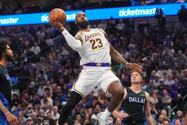 Cooper Flagg Seizes Rookie of the Year Lead Against Lakers
