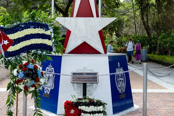 Cuban Deportees Face Indefinite Limbo in Mexico