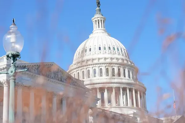 Democrats Seek Answers on Sanctioned Russians at Capitol