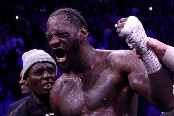Deontay Wilder Defeats Derek Chisora in Heavyweight Bout