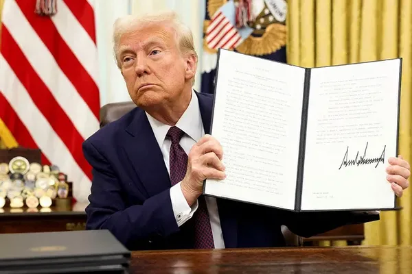 Donald Trump Challenges Birthright Citizenship at Supreme