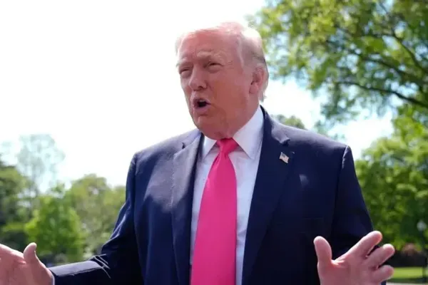 Donald Trump Sets Wednesday Deadline for Iran Peace Deal