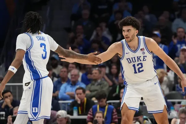 Duke and UConn Battle for Final Four Berth