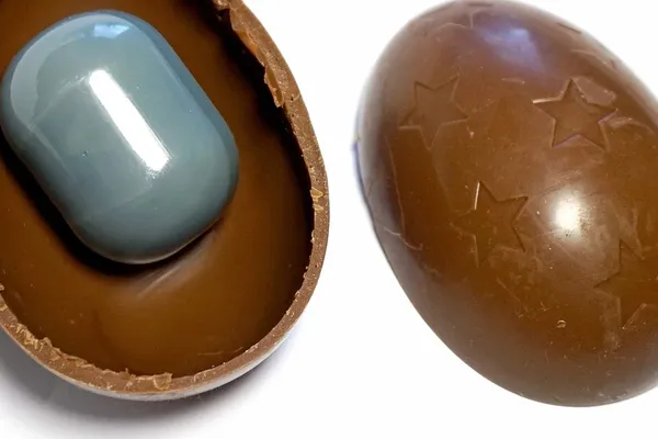 Easter Egg Makers Wait for Lower Cocoa Prices to Arrive