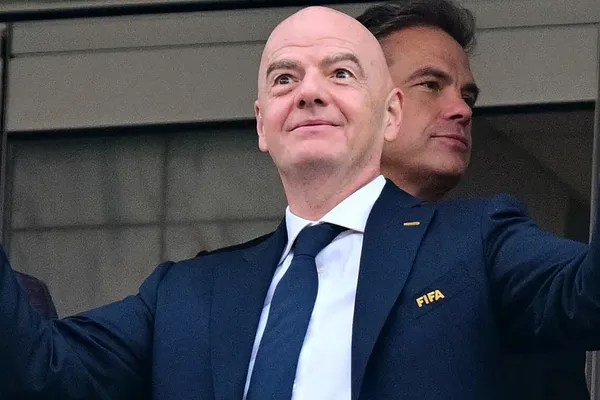 FIFA Board Backs Infantino as Rights-Plan Revolt Deepens