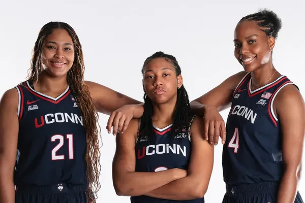 Final Four Begins with Championship Rematch in Phoenix