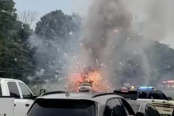 Fireworks Trailer Explodes on Tennessee Highway During Transport