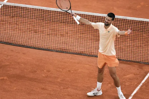 Fonseca Ends Djokovic Title Defense in Five-Set Paris Upset