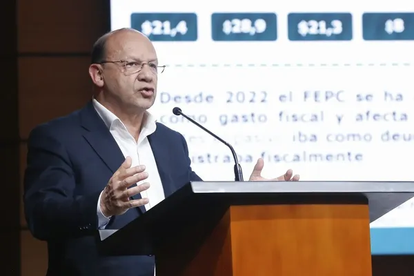 German Avila Abandons Colombia Central Bank Board Meeting