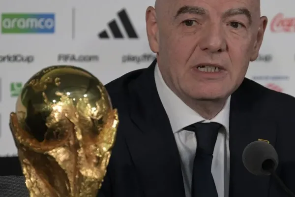 Infantino Defends U.S. World Cup Hosting After Visa Denial