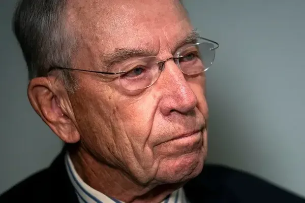 Grassley and Zelensky Condemn US Russian Oil Policy