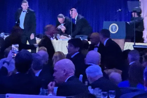 Gunfire Disrupts White House Correspondents Dinner