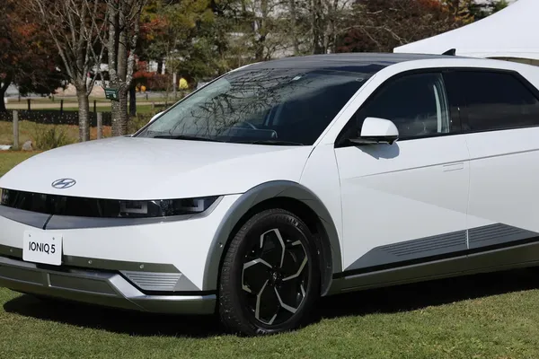Hyundai Recalls Thousands of Australian EVs Over Fire Risks