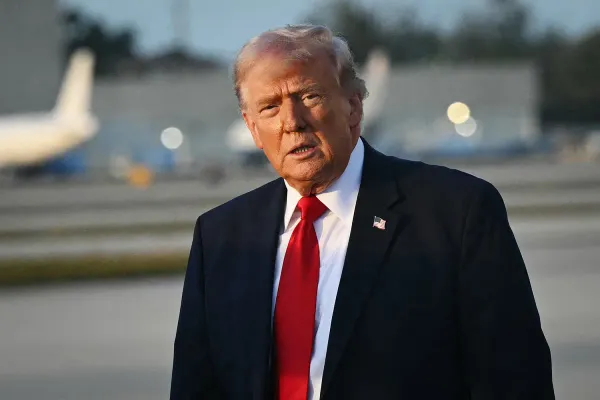 Trump Threatens New Strikes to Protect Global Oil Supply