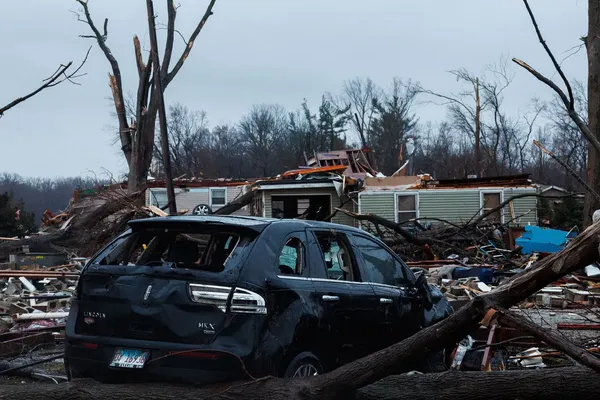 Midwest Tornadoes Leave Towns Facing Long Recovery