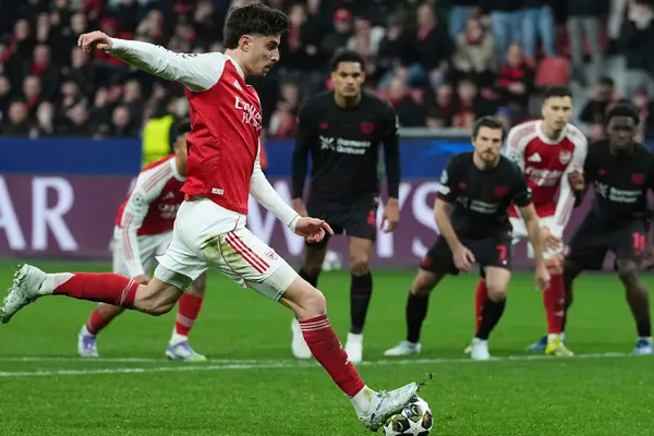 Kai Havertz Penalty Rescues Arsenal at Bayer Leverkusen