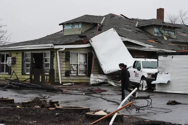 Illinois and Indiana Tornado Deaths Expose a Wind-Risk Warning