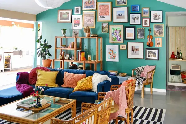 Dark Interior Paint Trend Leaves Some Homeowners With Costly Repaints