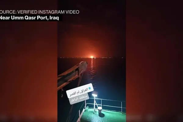 Iran Strikes Bahrain Energy Sites in Widening Gulf War