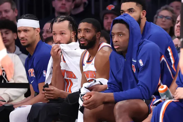 New York Knicks Face Lineup Dilemma and Heavy Minutes
