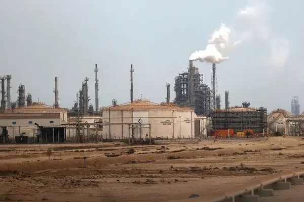 Iran Chokes Hormuz Traffic While Moving Its Own Crude
