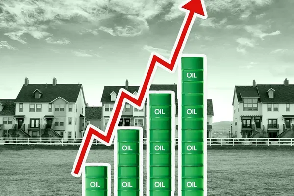 Iran Conflict Drives Crude Oil Above $100 Per Barrel