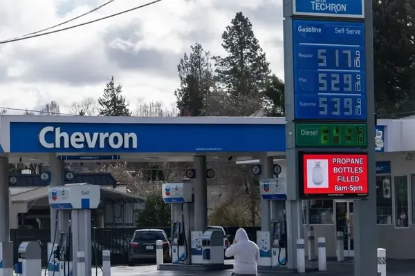 Iran Conflict Revives US Stagflation Fears