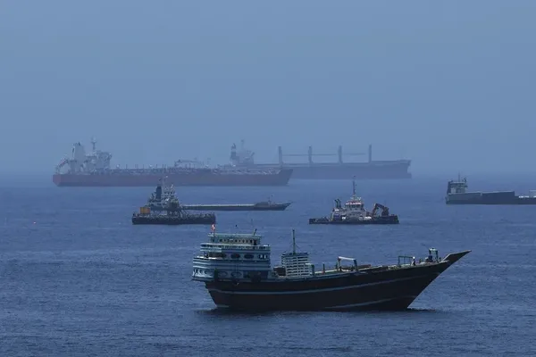 Iran Hormuz Warning Puts Fragile Shipping Recovery Back Under Strain
