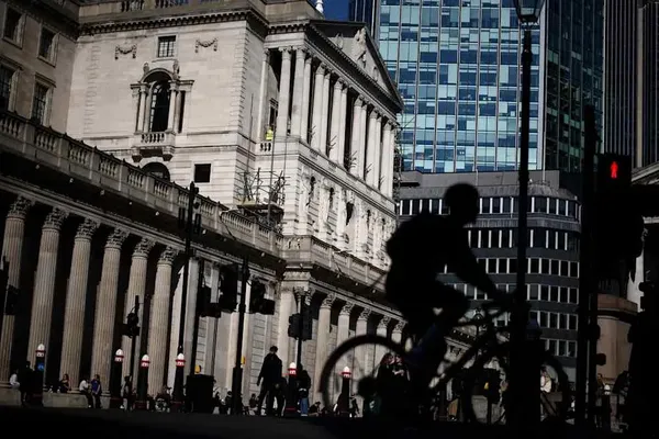 Iran War Shocks Threaten Higher Mortgages for Millions