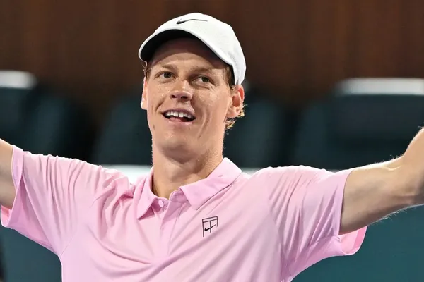 Jannik Sinner Beats Alexander Zverev to Reach Miami Final