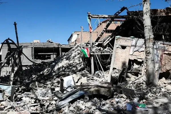Joint US and Israeli Air Strikes Cripple Iranian Transport