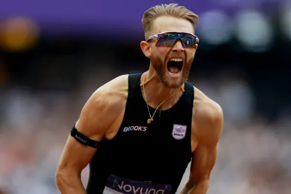 Josh Kerr Breaks 27-Year Mile World Record in 3:42.66