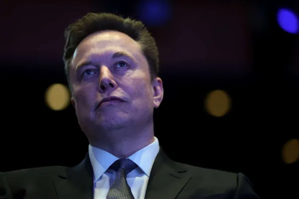 Jury Orders Elon Musk to Pay Twitter Shareholders Billions