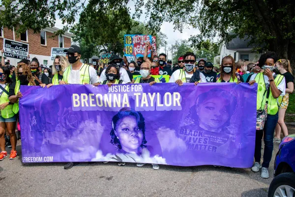Justice Department Moves to Dismiss Breonna Taylor Case