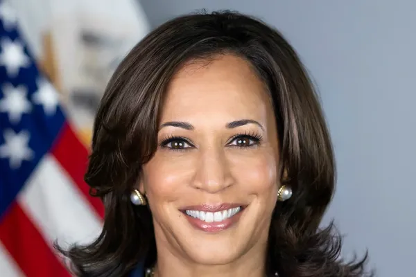 Kamala Harris Weighs Third Run for White House in 2028