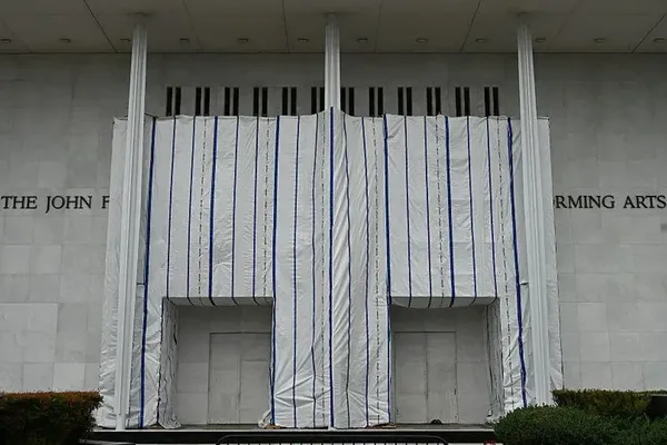 Kennedy Center Weighs Partial Closure After Judge Blocks Shutdown