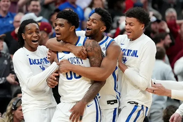 Kentucky Beats Santa Clara Behind Otega Oweh Buzzer Beater